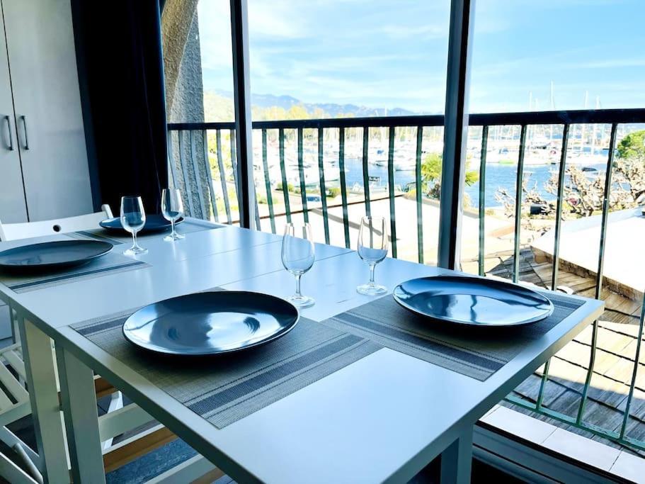 Appartement Sur Le Port Residence Marina Palmu Porto-Vecchio  Exterior photo
